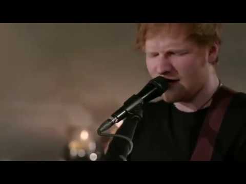 بالفيديو ed sheeran يتدرّب على أغنية shape of you في منزله