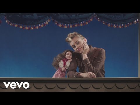 كليب younger now لمايلي سايروس يقترب من 95 مليون مشاهدة