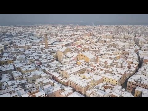 شاهد مناظر من الجو لمدينة البندقية تغطيها الثلوج