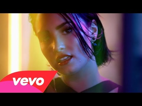 بالفيديو cool for the summer يتخطى 75 مليون مشاهدة