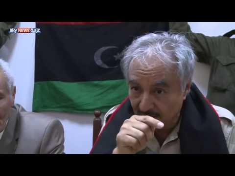 حفتر يؤدي اليمين الدستورية قائدًا للجيش الليبي